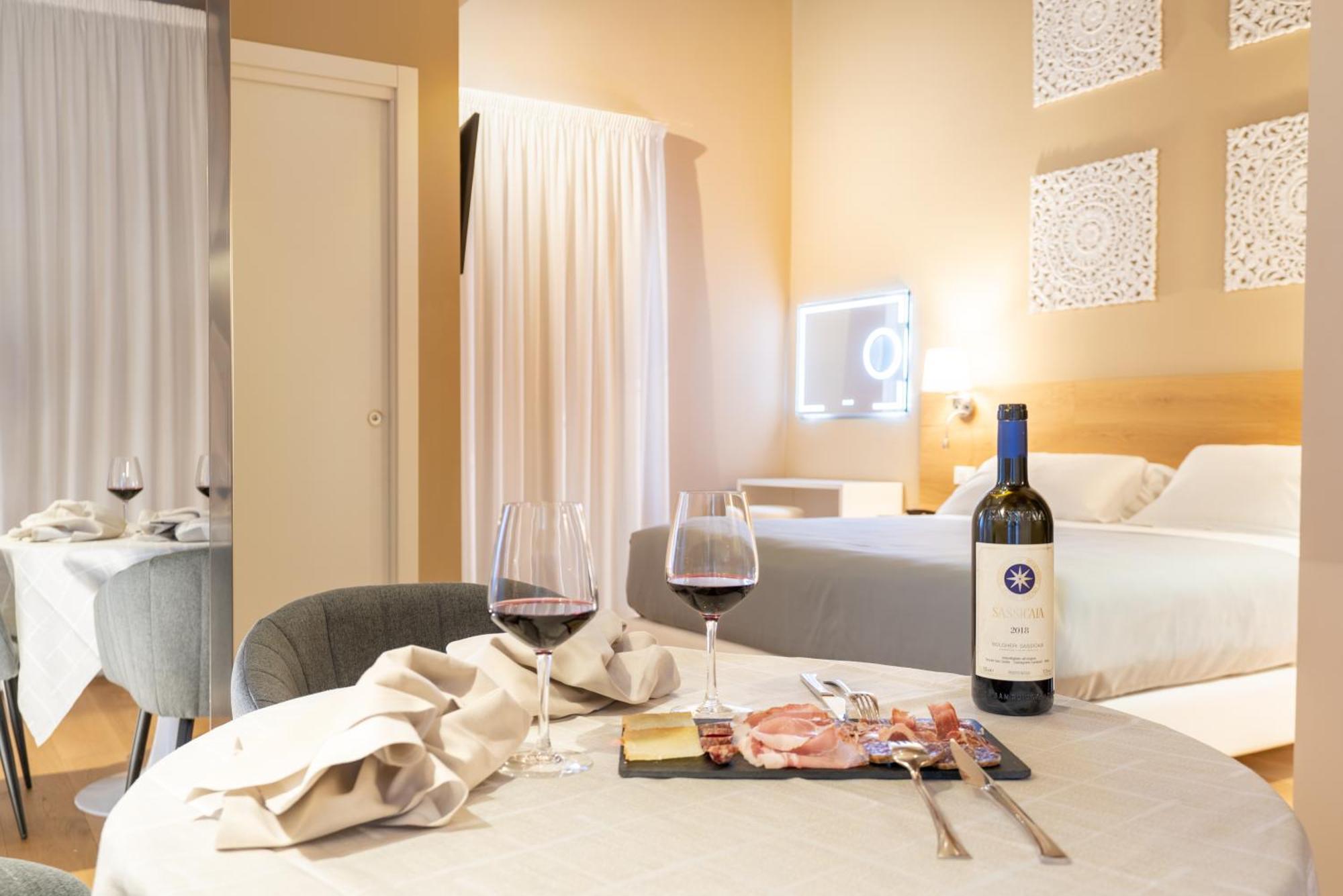 Gg8 Hotel & Suite Spa Gualdo Tadino Exteriér fotografie