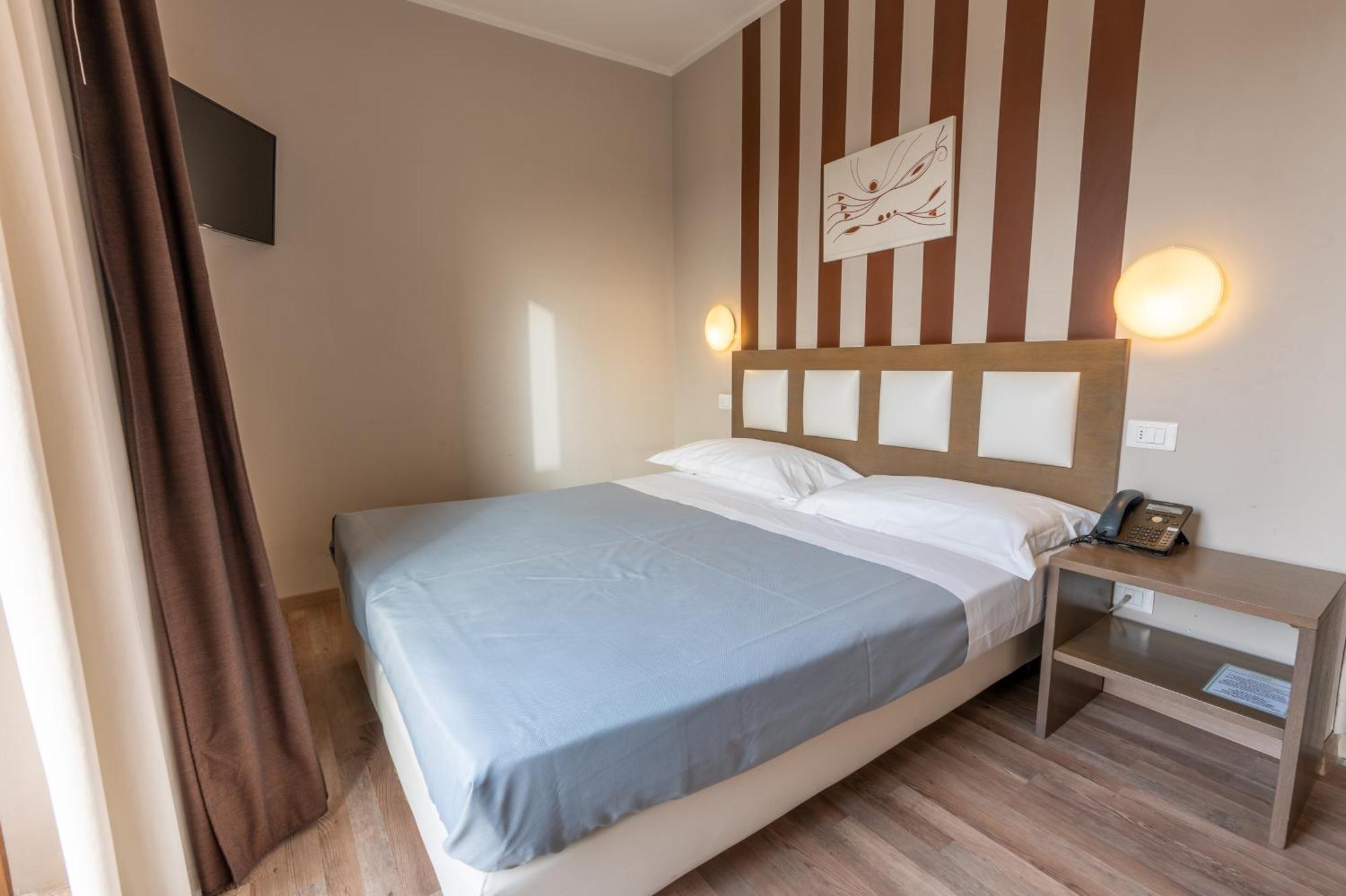 Gg8 Hotel & Suite Spa Gualdo Tadino Exteriér fotografie
