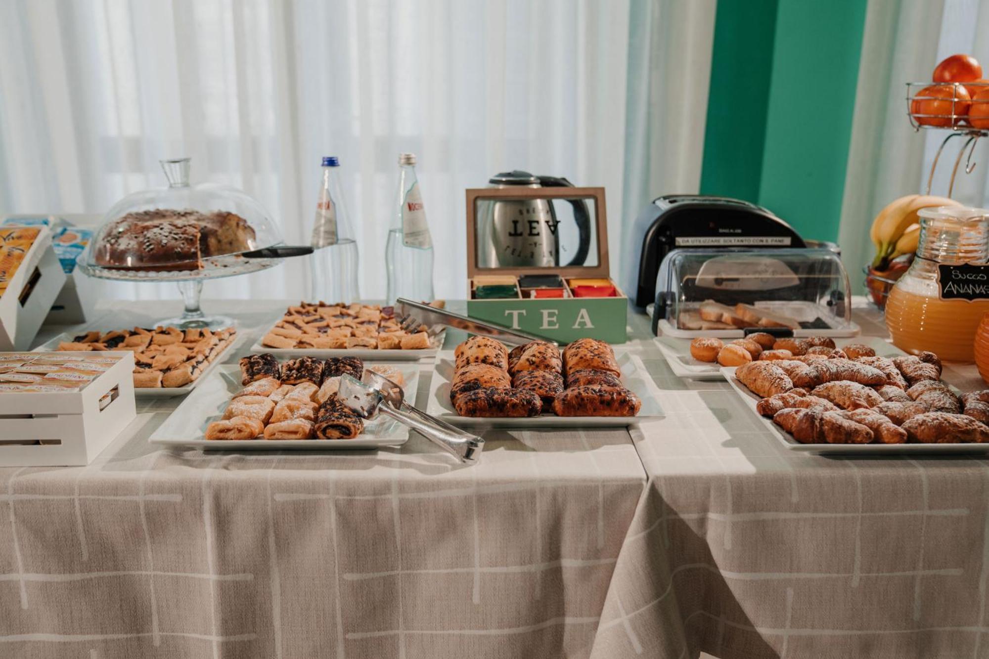 Gg8 Hotel & Suite Spa Gualdo Tadino Exteriér fotografie