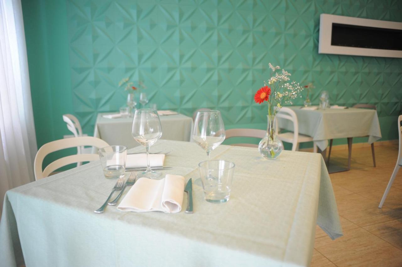 Gg8 Hotel & Suite Spa Gualdo Tadino Exteriér fotografie